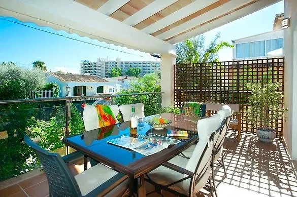 Villa Reina Alcúdia 0*,